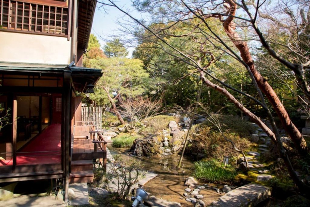 京割烹「大安苑(たいあんえん)」／喫茶「はなれのcafe」