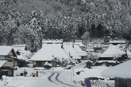 美山かやぶきの里 雪燈廊ツアー