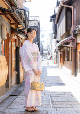 京都女性浴衣レンタル