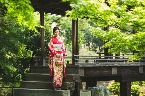 渉成園